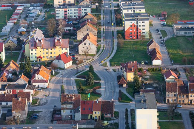 Reszel, panorama lotnicza miasta - panorama na ulice Slowianska. EU, Pl, Warm-Maz. Lotnicze.